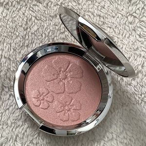 ROSE QUARTZ AUTHENTIC FULL SIZE 7g .25 new